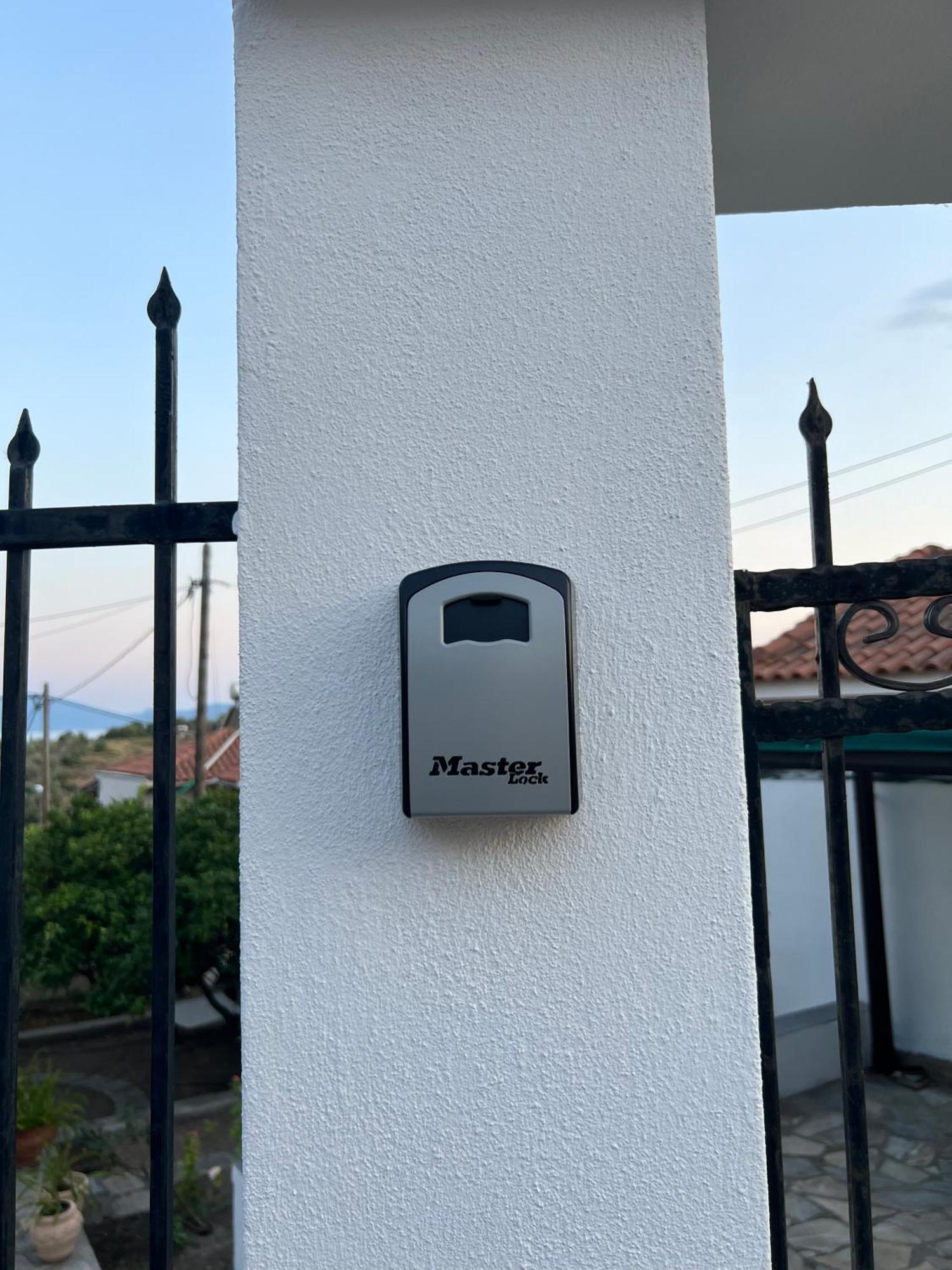 Aiolos Seaside Apartment Marathos  Zewnętrze zdjęcie